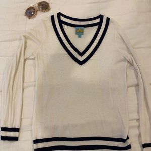 White and Nach V Neck Sweater